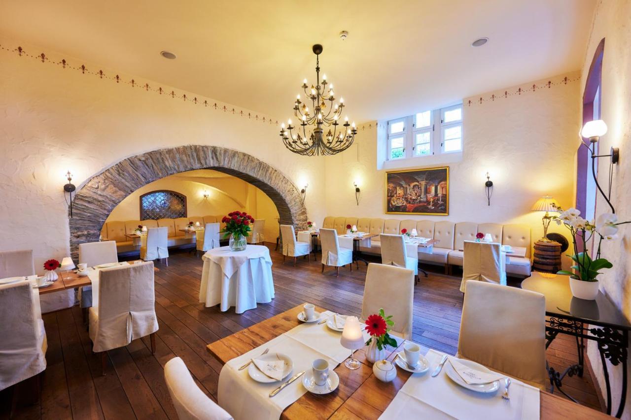 Weinromantikhotel Richtershof Mulheim an der Mosel Exterior foto